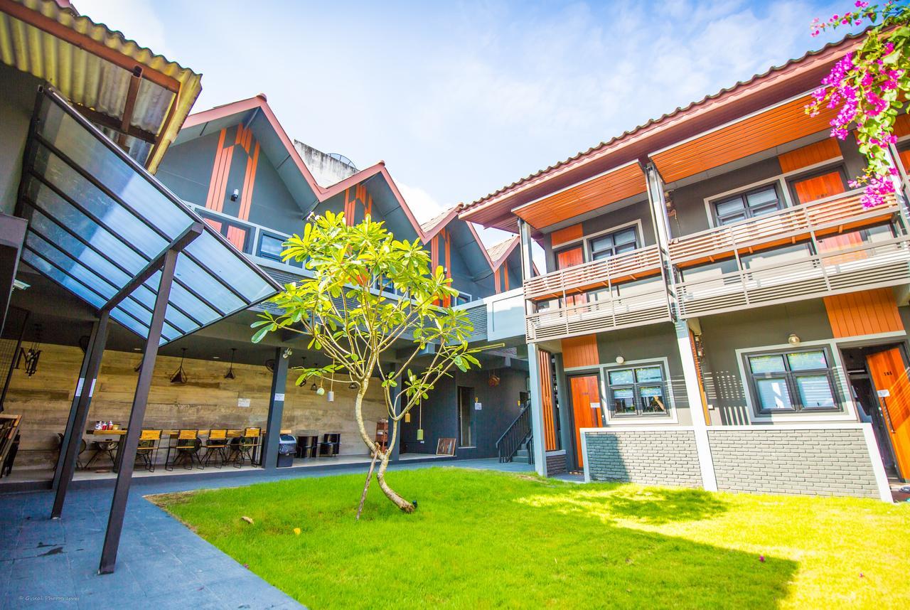 Chiangmai Moli Inn (Adults Only) Chiang Mai Ngoại thất bức ảnh